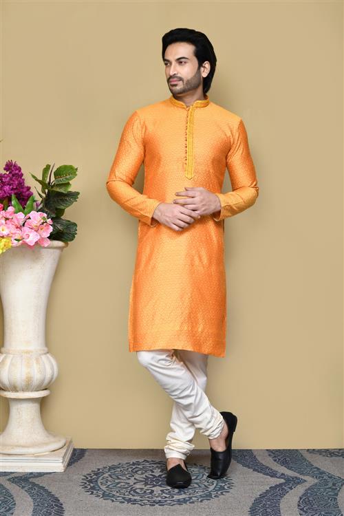 https://media.vinhemfashion.com/Images/RajsahiVol6AVLS553QE5S9YM31G/image/designer